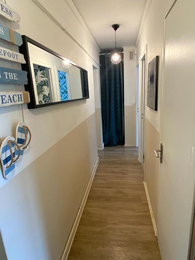 Superbe Appartement Au Calme Avec Parking Gratuit. Merignac  Exterior photo